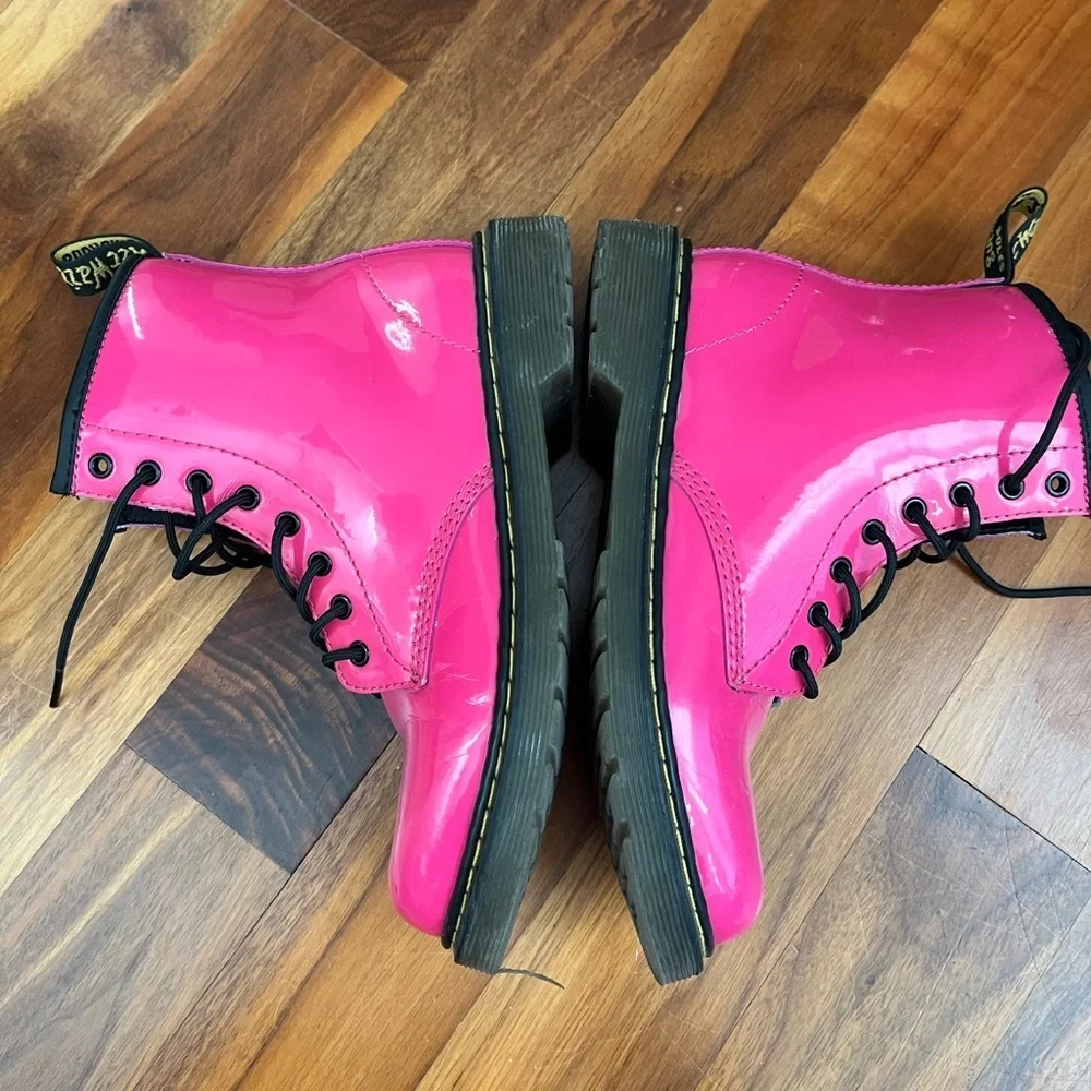 Dr Martens girls pink patent leather Big kid size USED